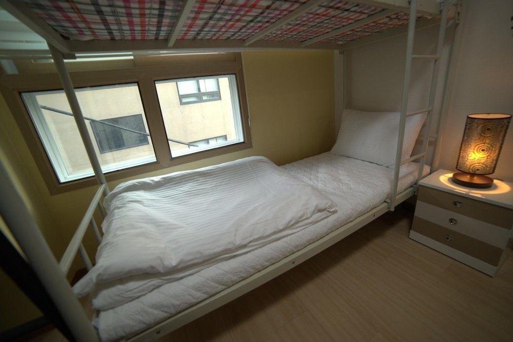 Cozybox Gasthof *
